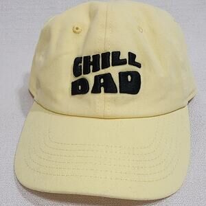 Chill dad yellow hats By Goodfellow & co
